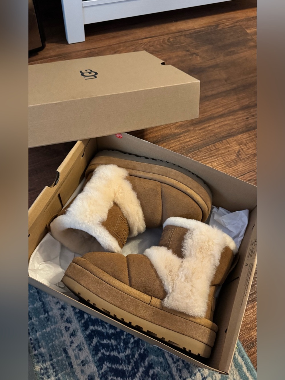 Ugg chillapeak boots